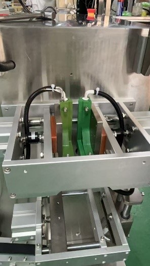 Вертикальный станок для упаковки приправ в саше-пакеты MY-60K