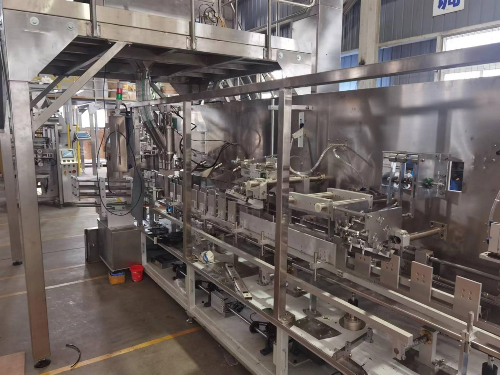 Линия для упаковки муки угля в бумажные пакеты IE-700