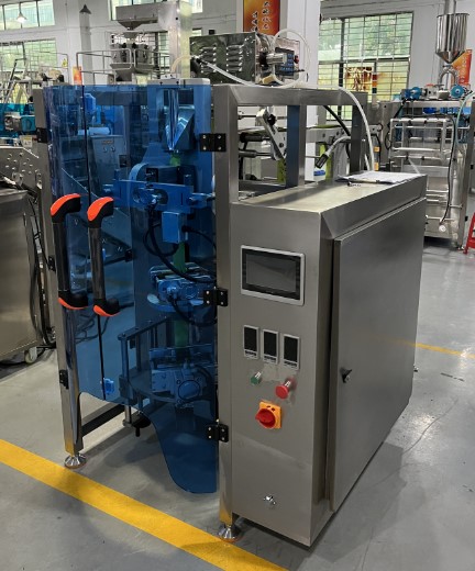 Станок для фасовки жидких продуктов в фигурные саше пакеты DS-200YX