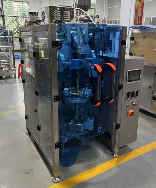 Станок для фасовки жидких продуктов в фигурные саше пакеты DS-200YX