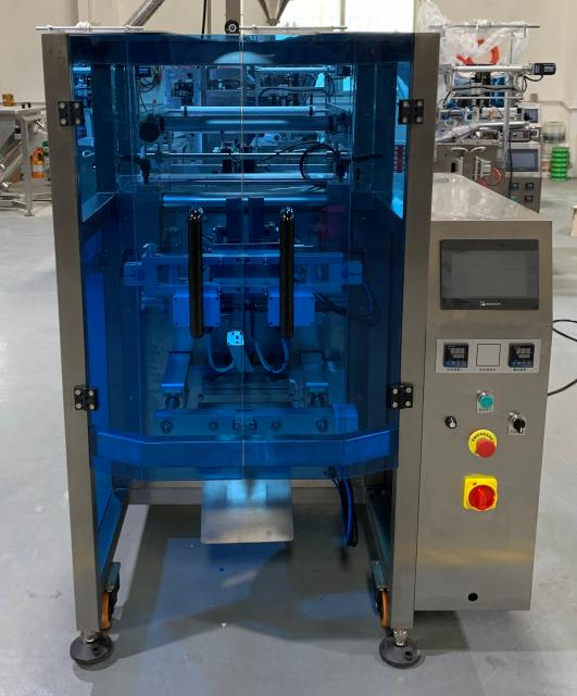 Станок для упаковки кубиков льда в пакеты CBW-E420