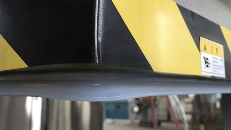 Вакуумный упаковщик DZ-1000D