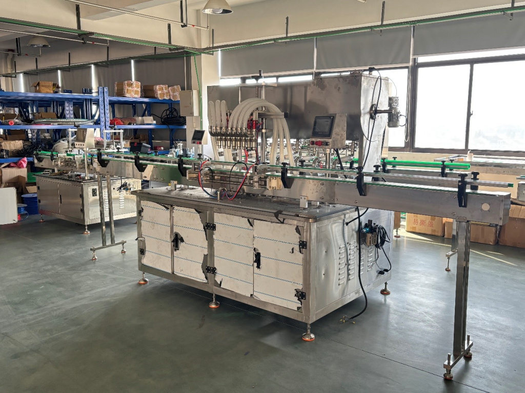 Восьмиголовочный дозатор для жидких продуктов WY-200