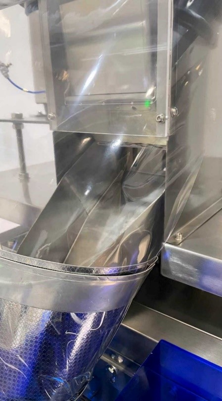 Счетно-фасовочная машина для упаковки метизов по весу HWP-500