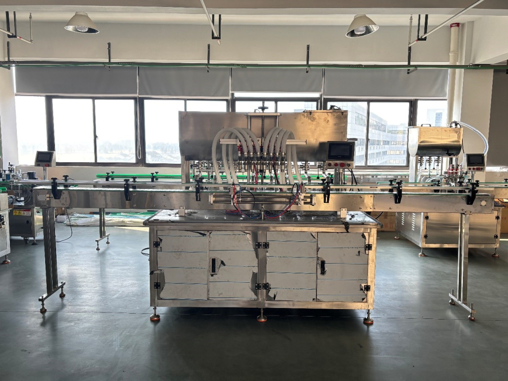 Восьмиголовочный дозатор для жидких продуктов WY-200