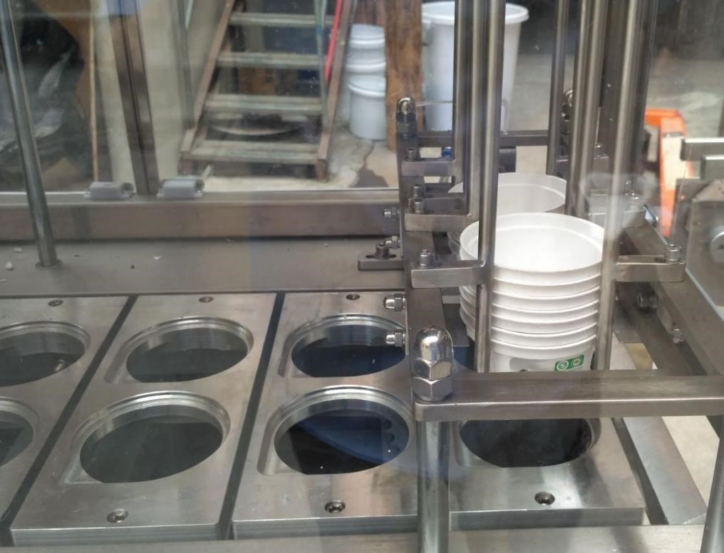 Автоматический станок для запайки стаканов платинкой RF-2GS