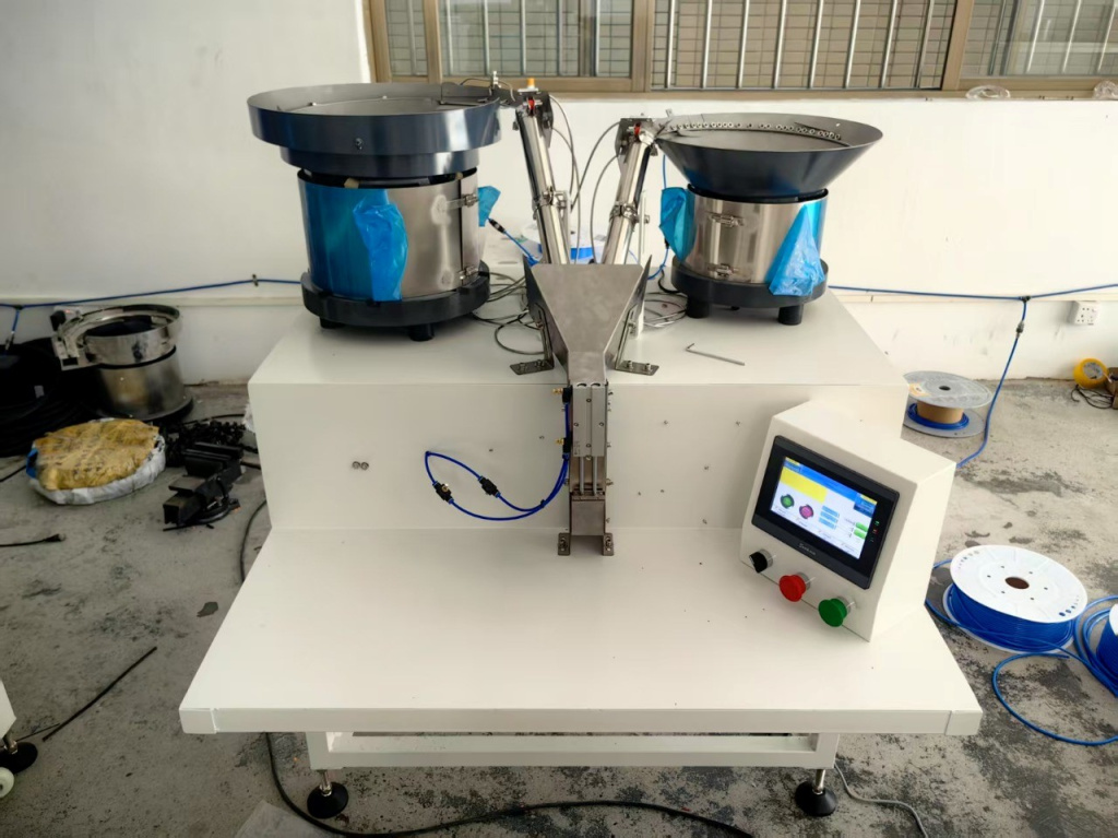 Счетно-фасовочная машина для подсчетов метизов TY-2000