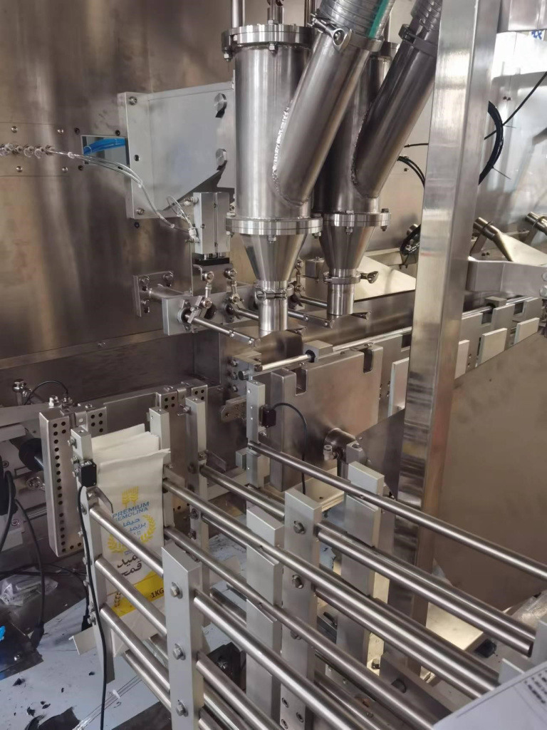 Линия для упаковки муки угля в бумажные пакеты IE-700