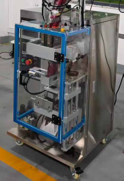 Вертикальный станок для упаковки семян в саше-пакеты PL-240