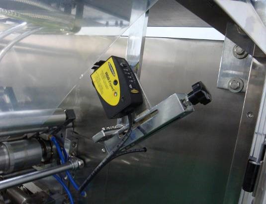 Многопоточный станок для упаковки жидкой продукции в саше DXDO-J500E