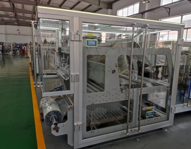 Автоматическая линия для формирования и запечатывания дой-пак пакетов HC-180S